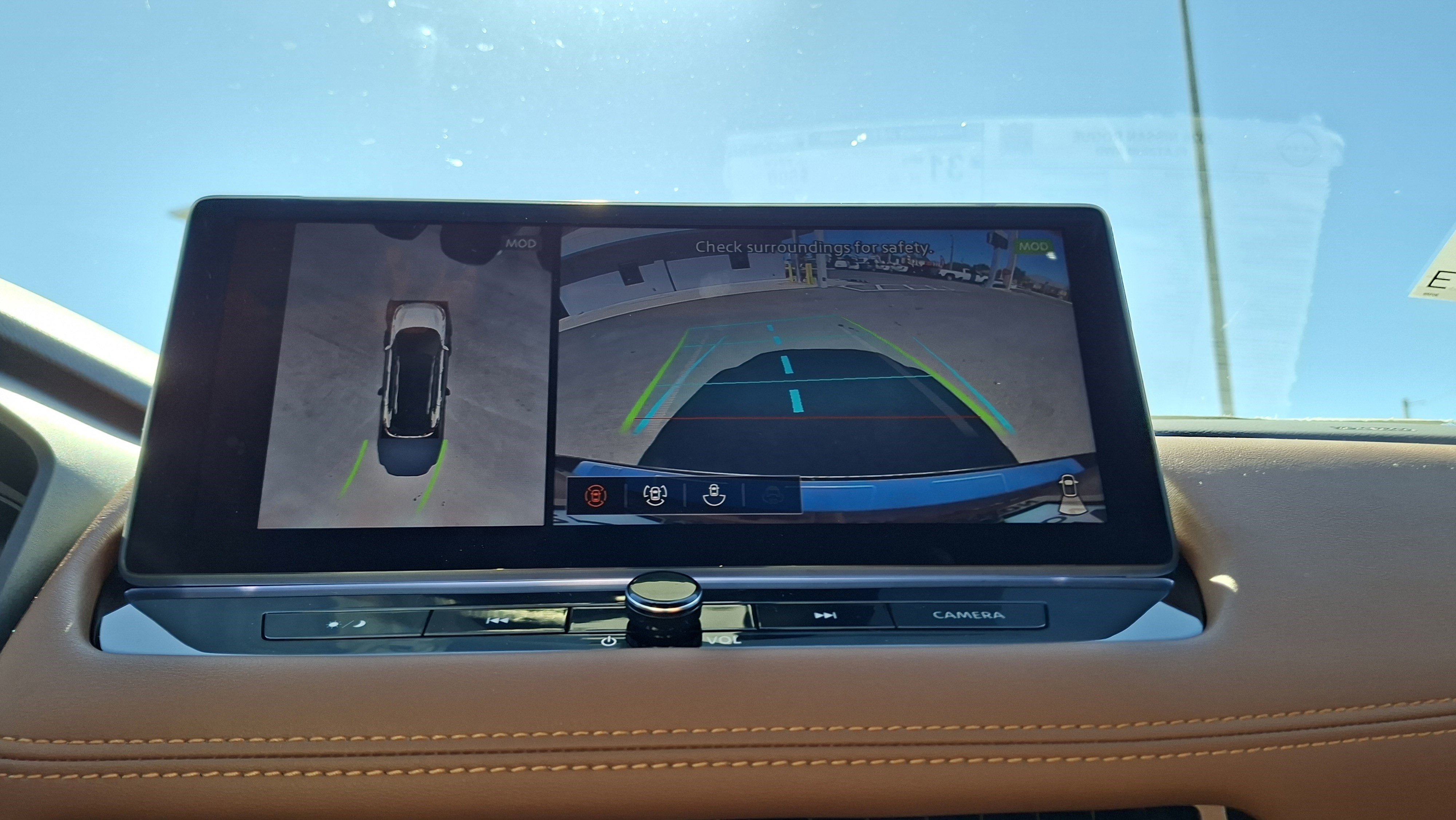 New 2026 Nissan Rogue Platinum image 8