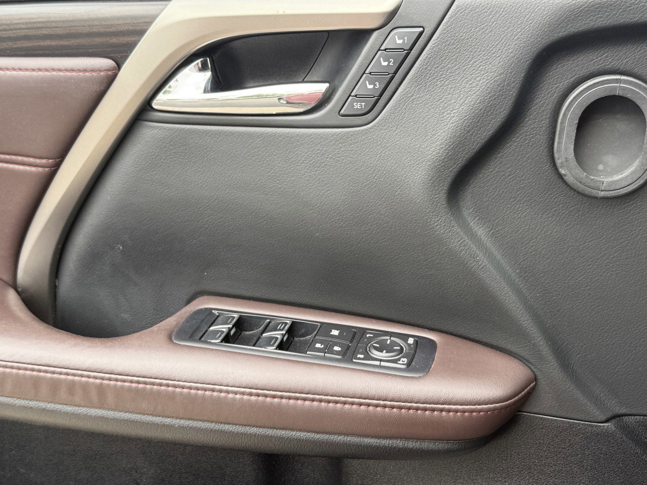 Used 2016 Lexus RX 350 FWD w/ Premium Package image 19