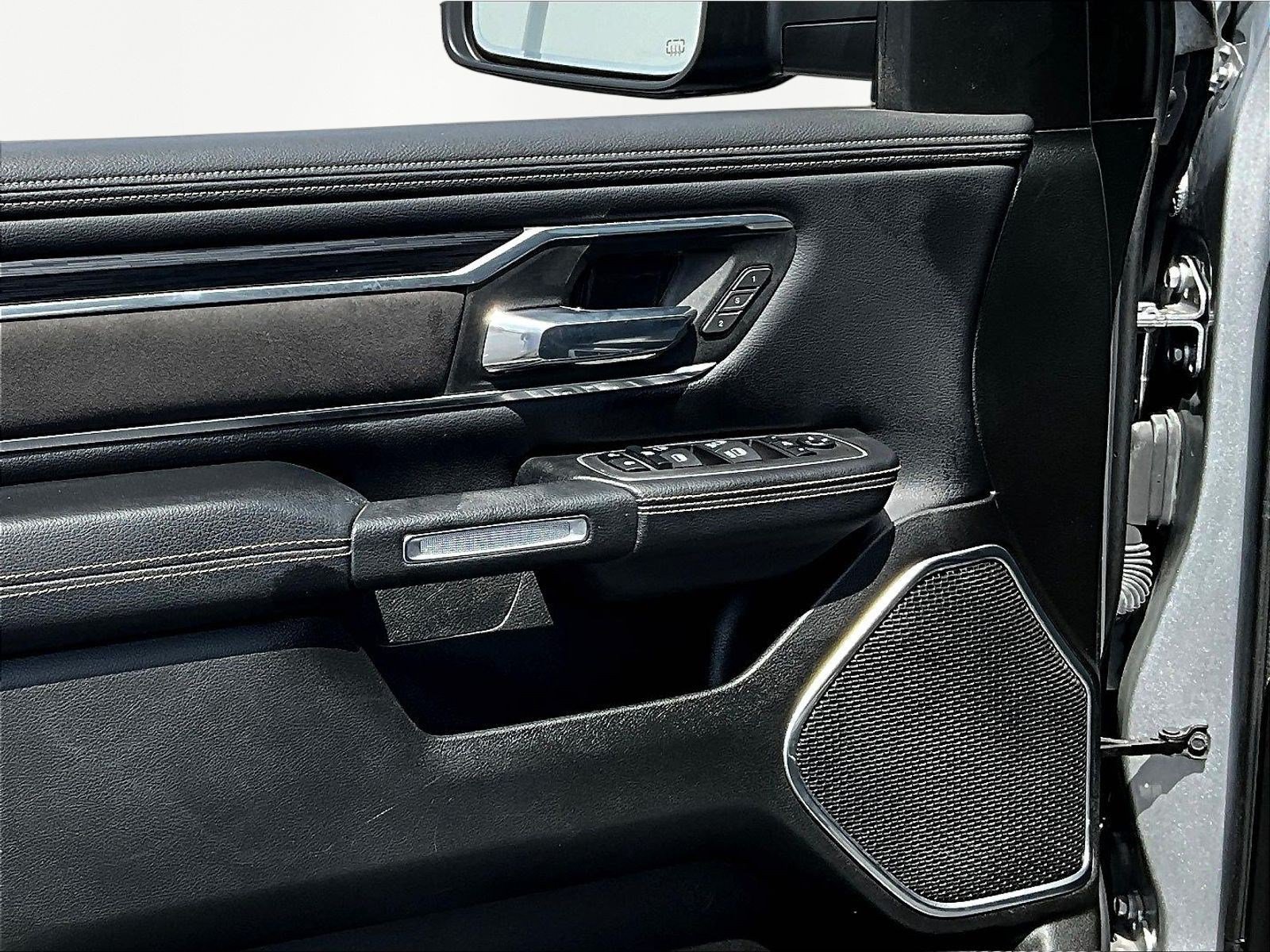 Used 2023 RAM 1500 Laramie AWD/4WD image 20
