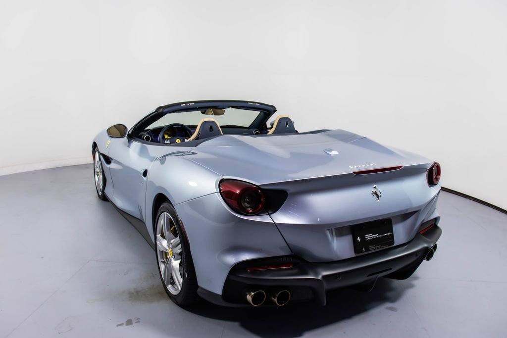 Certified 2022 Ferrari Portofino M RWD image 25