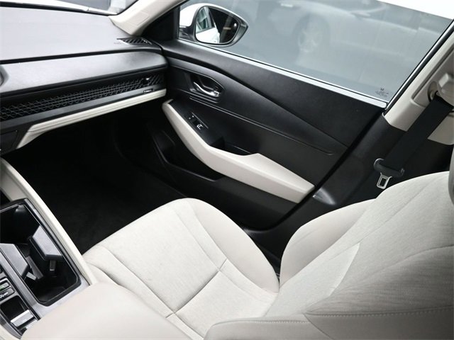 Certified 2023 Honda Accord LX image 11