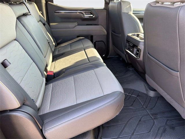 Used 2024 Chevrolet Silverado 1500 ZR2 w/ Technology Package image 20