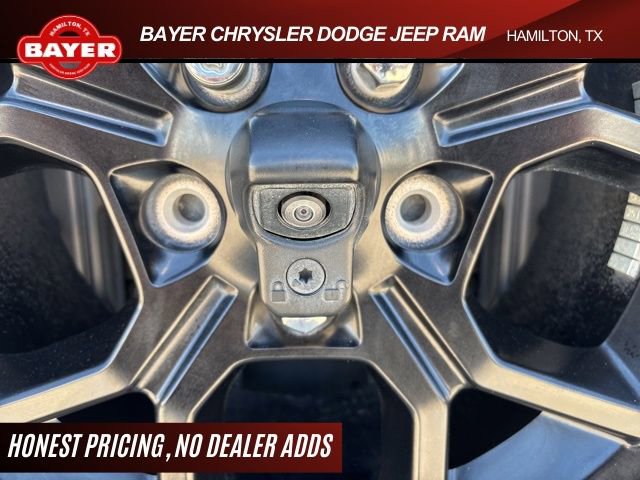 Used 2024 Jeep Wrangler Willys image 6