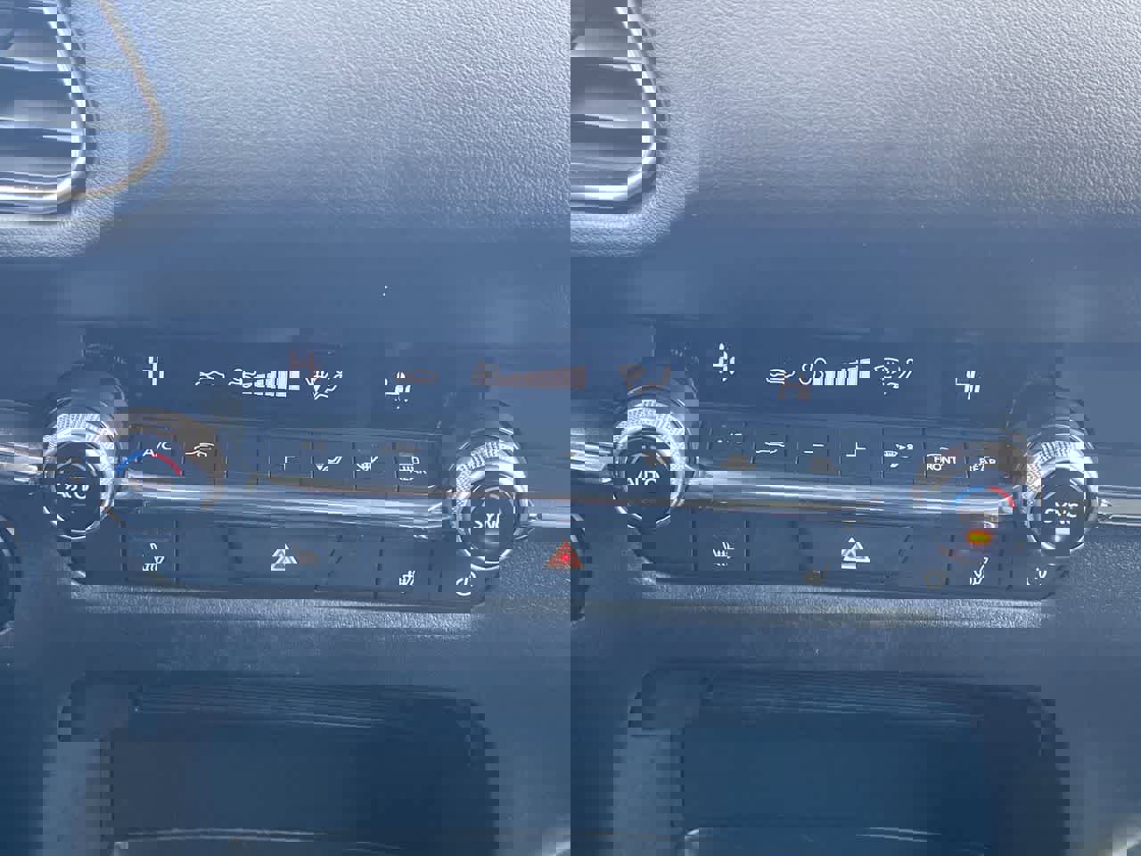 Used 2025 MAZDA CX-30 AWD 2.5 S w/ Preferred Package image 18