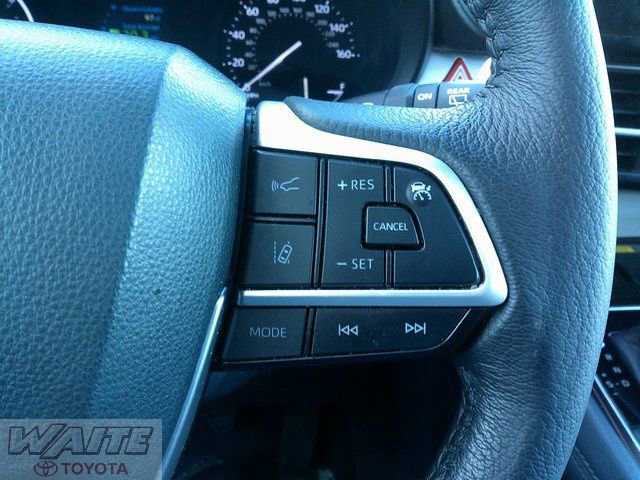 Used 2021 Toyota Sienna XLE w/ XLE Plus Package image 14