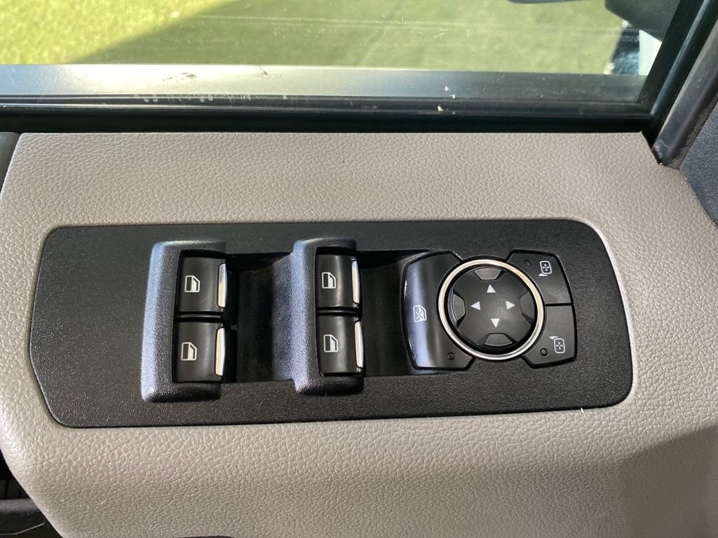 Used 2016 Ford F150 XL w/ XL Power Equipment Group AWD/4WD image 12
