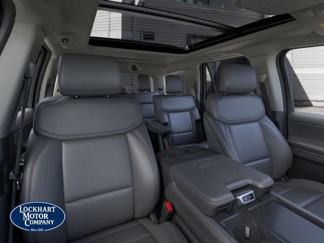 New 2025 Ford Expedition Active image 40