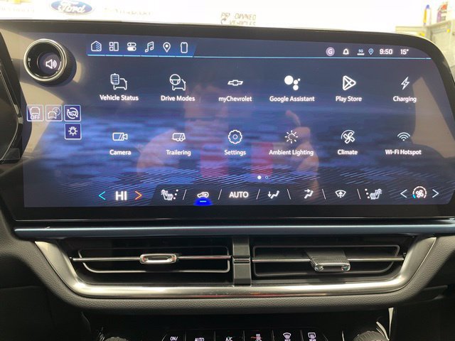 New 2026 Chevrolet Equinox EV LT AWD/4WD image 4