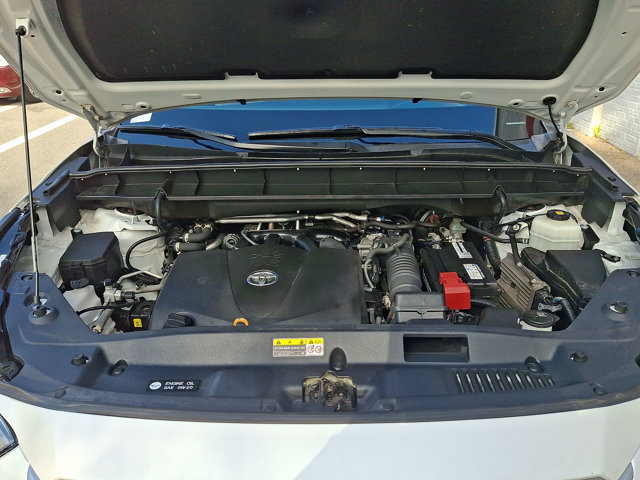 Used 2022 Toyota Highlander L AWD/4WD image 27