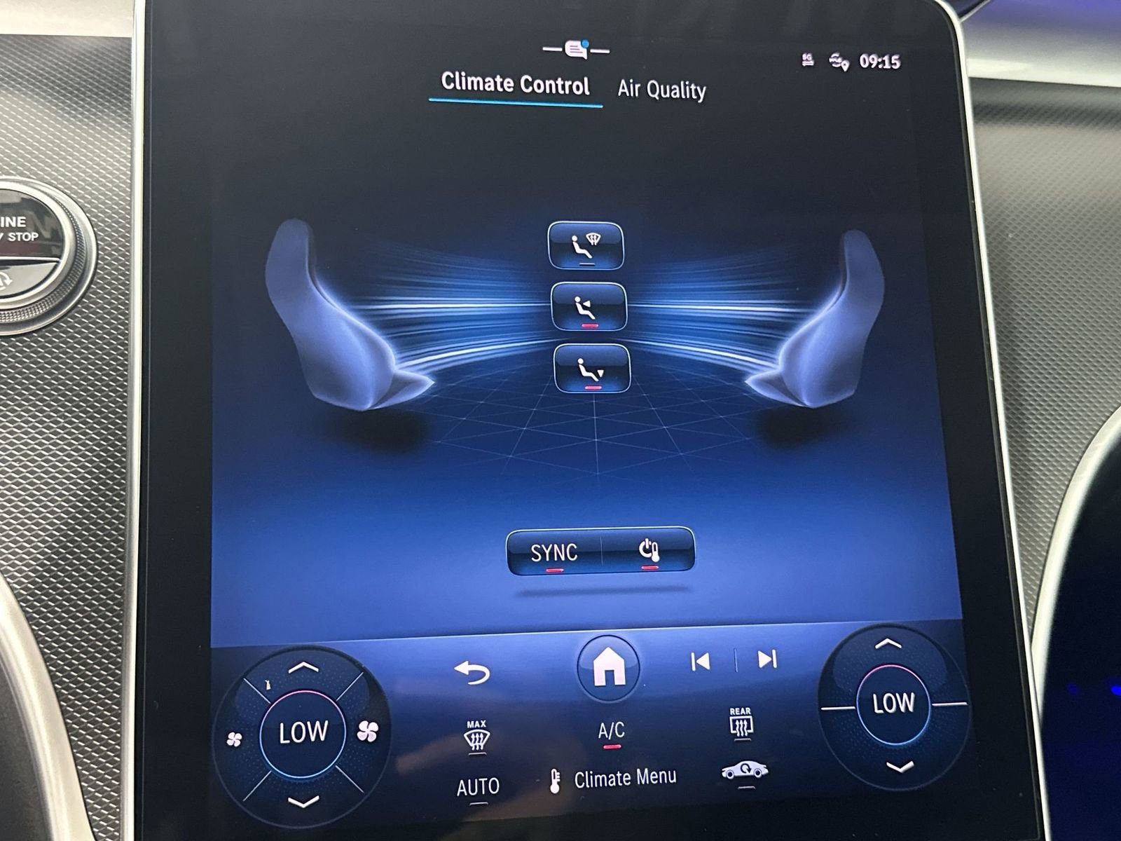 Used 2025 Mercedes-Benz C 300 Sedan image 18