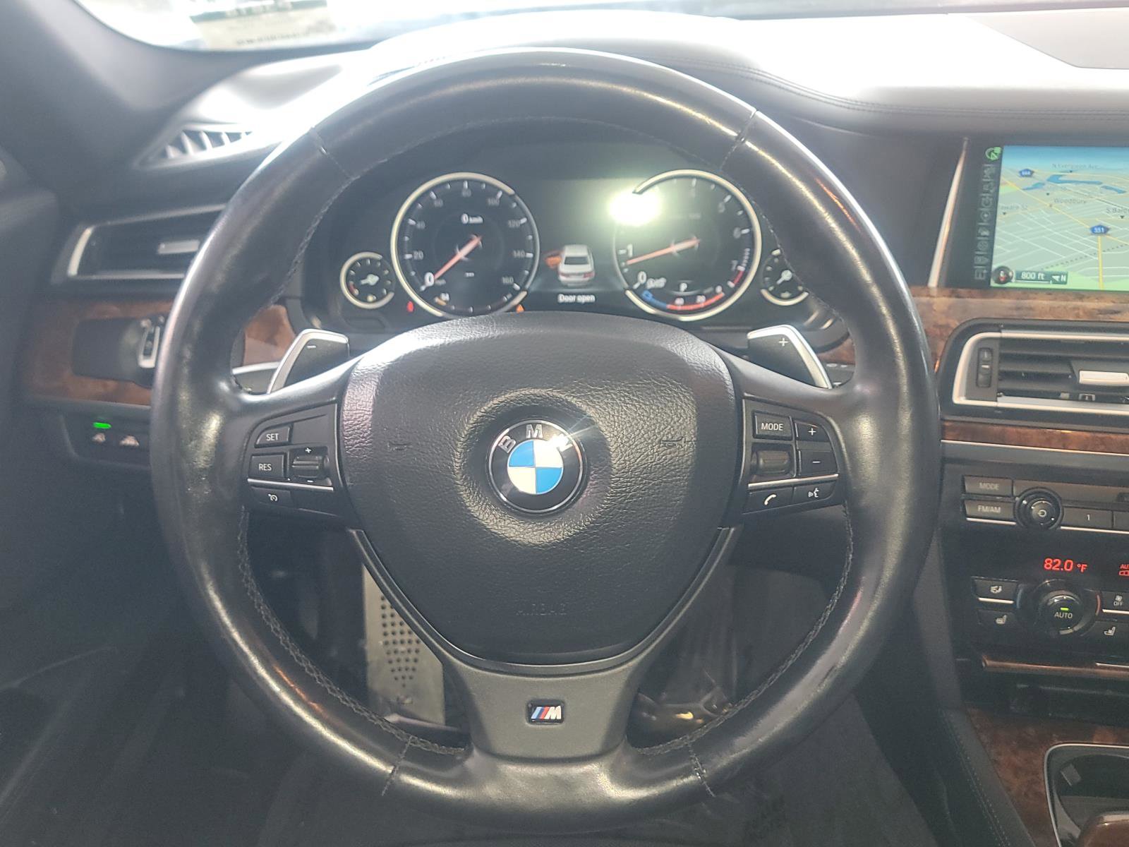 Used 2014 BMW 750Li xDrive AWD/4WD image 15