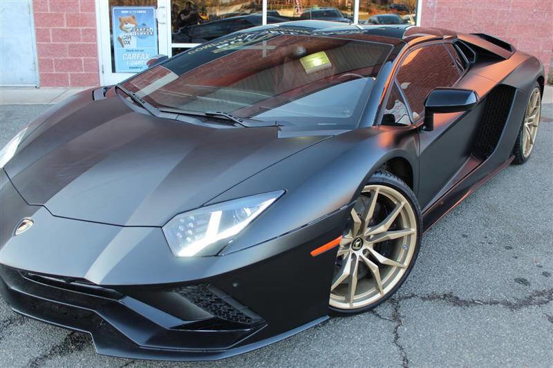 Used 2018 Lamborghini Aventador S image 5
