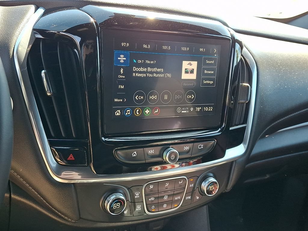 Used 2023 Chevrolet Traverse LT AWD/4WD image 24