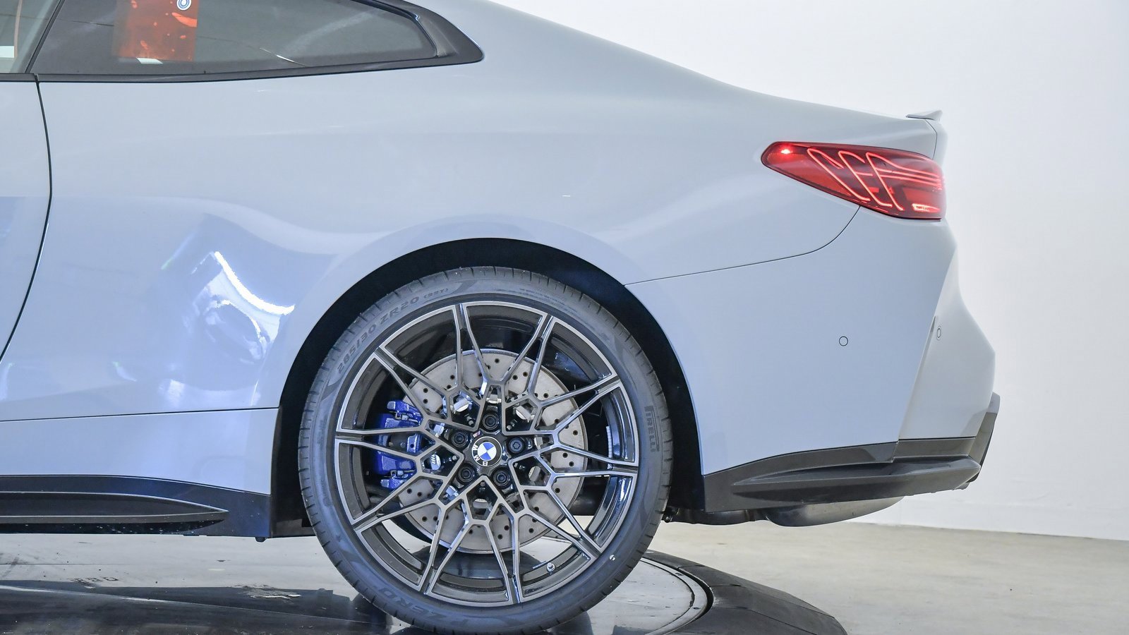 New 2025 BMW M4 Coupe w/ Parking Assistance Package image 15