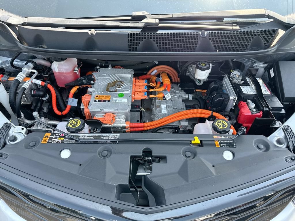 Used 2020 Chevrolet Bolt Premier w/ Infotainment Package FWD image 24