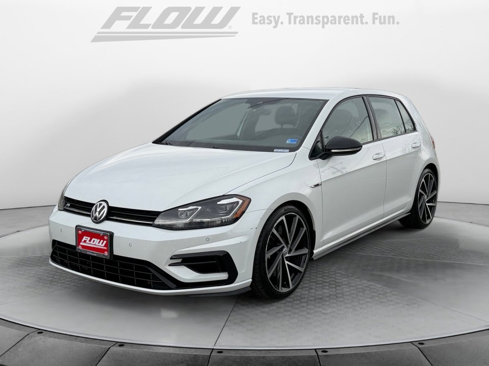 Used 2019 Volkswagen Golf R 4-Door image 4