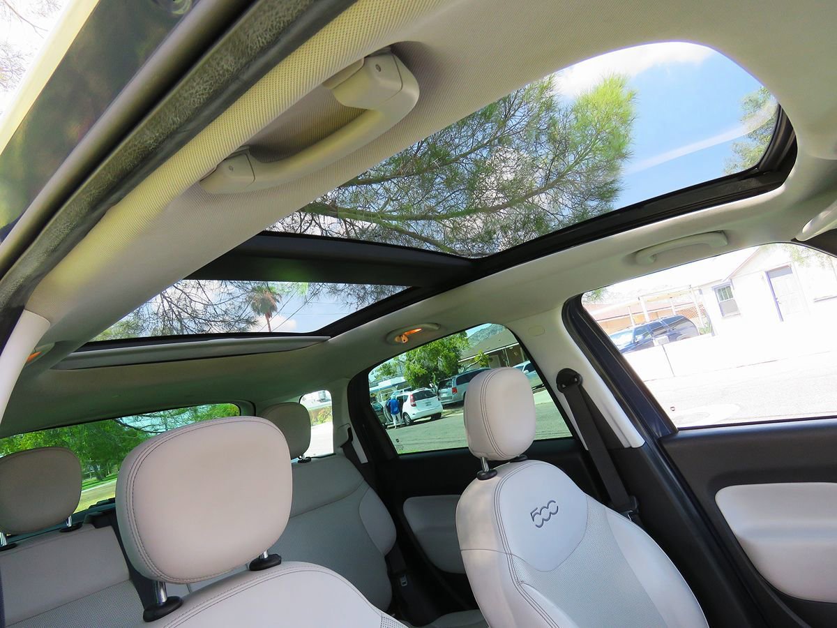 Used 2018 FIAT 500L Lounge image 14