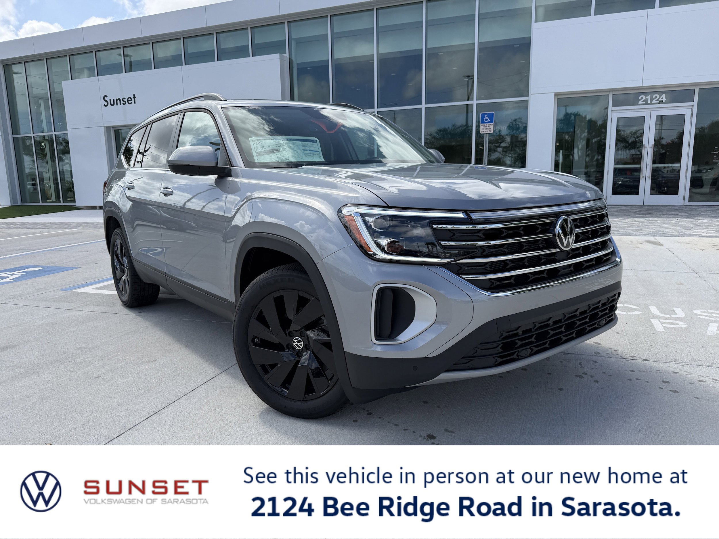 New 2026 Volkswagen Atlas SE AWD/4WD image 1