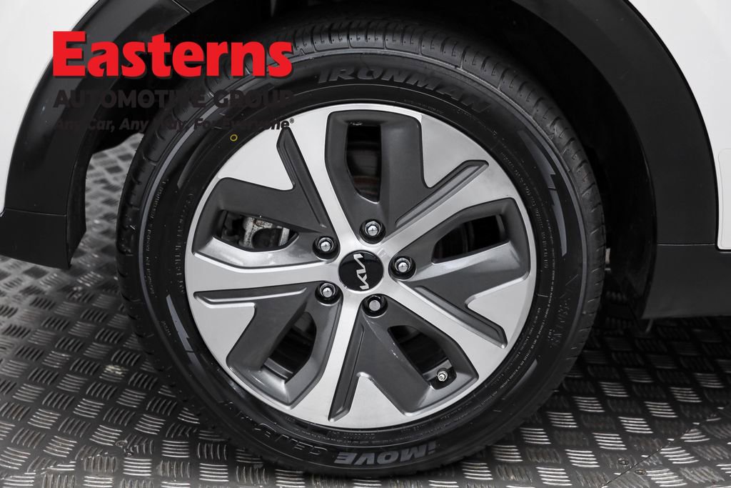 Used 2022 Kia Niro EX w/ Cold Weather Package image 29