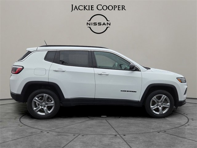 Used 2024 Jeep Compass Latitude image 6