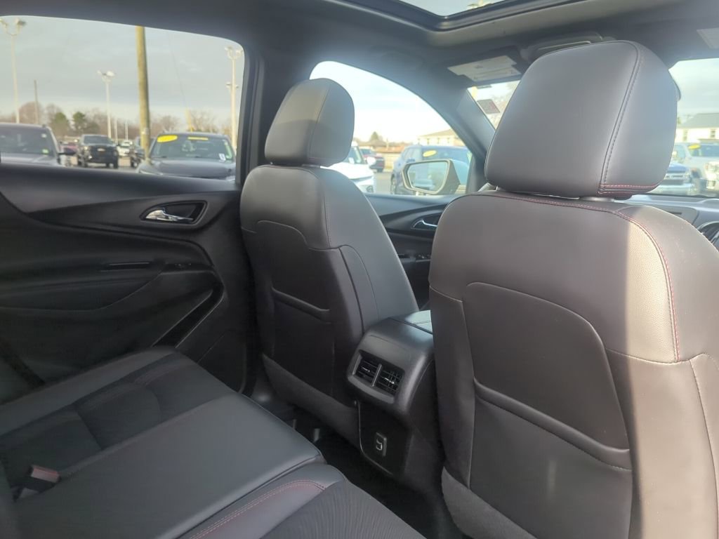 Certified 2022 Chevrolet Equinox RS image 19