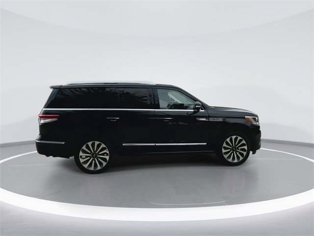 New 2024 Lincoln Navigator Reserve image 8