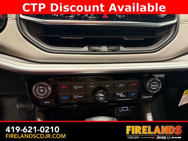 New 2025 Jeep Compass Limited w/ Sun & Sound Group image 10