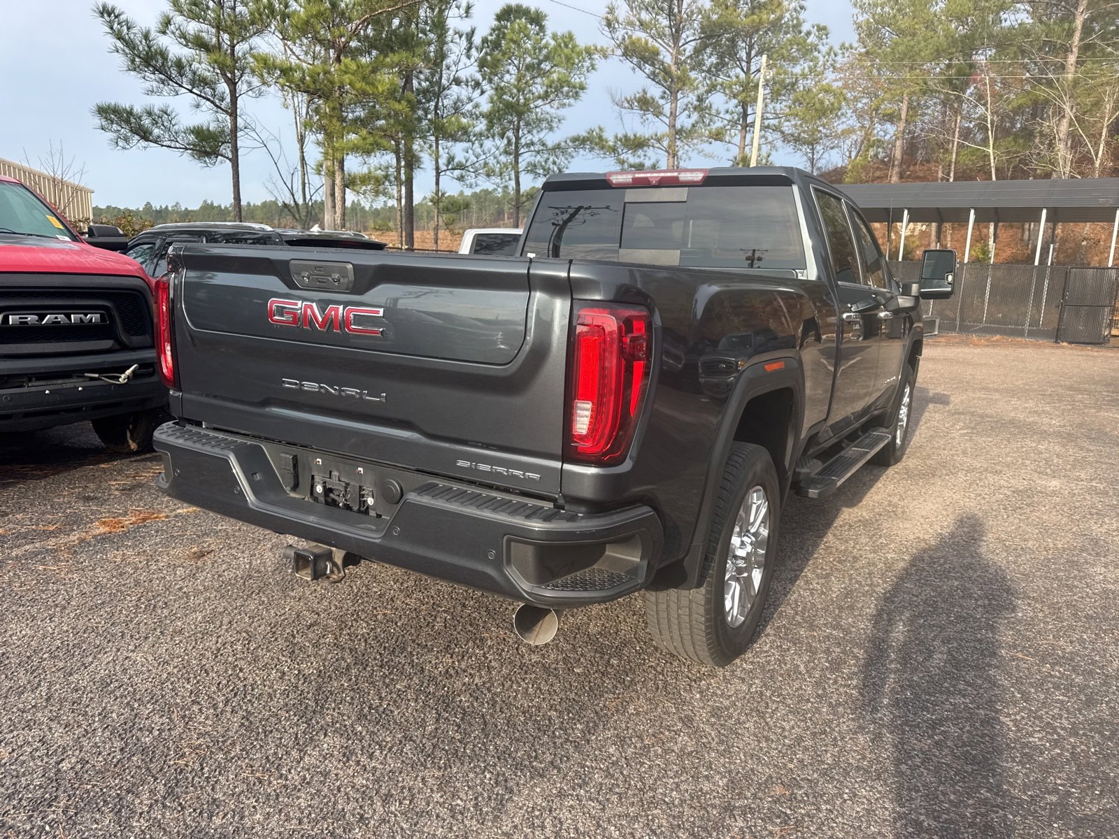 Used 2022 GMC Sierra 2500 Denali image 7