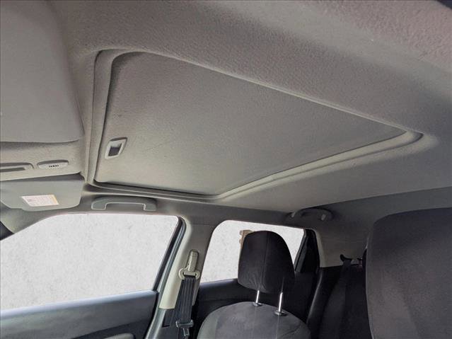 Used 2011 Nissan Juke SV image 21