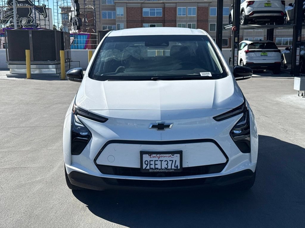 Used 2023 Chevrolet Bolt LT w/ Driver Confidence Package FWD image 2