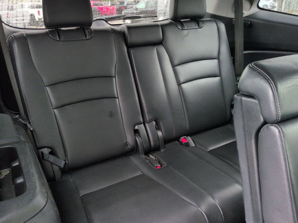 Used 2019 Honda Pilot Touring image 20