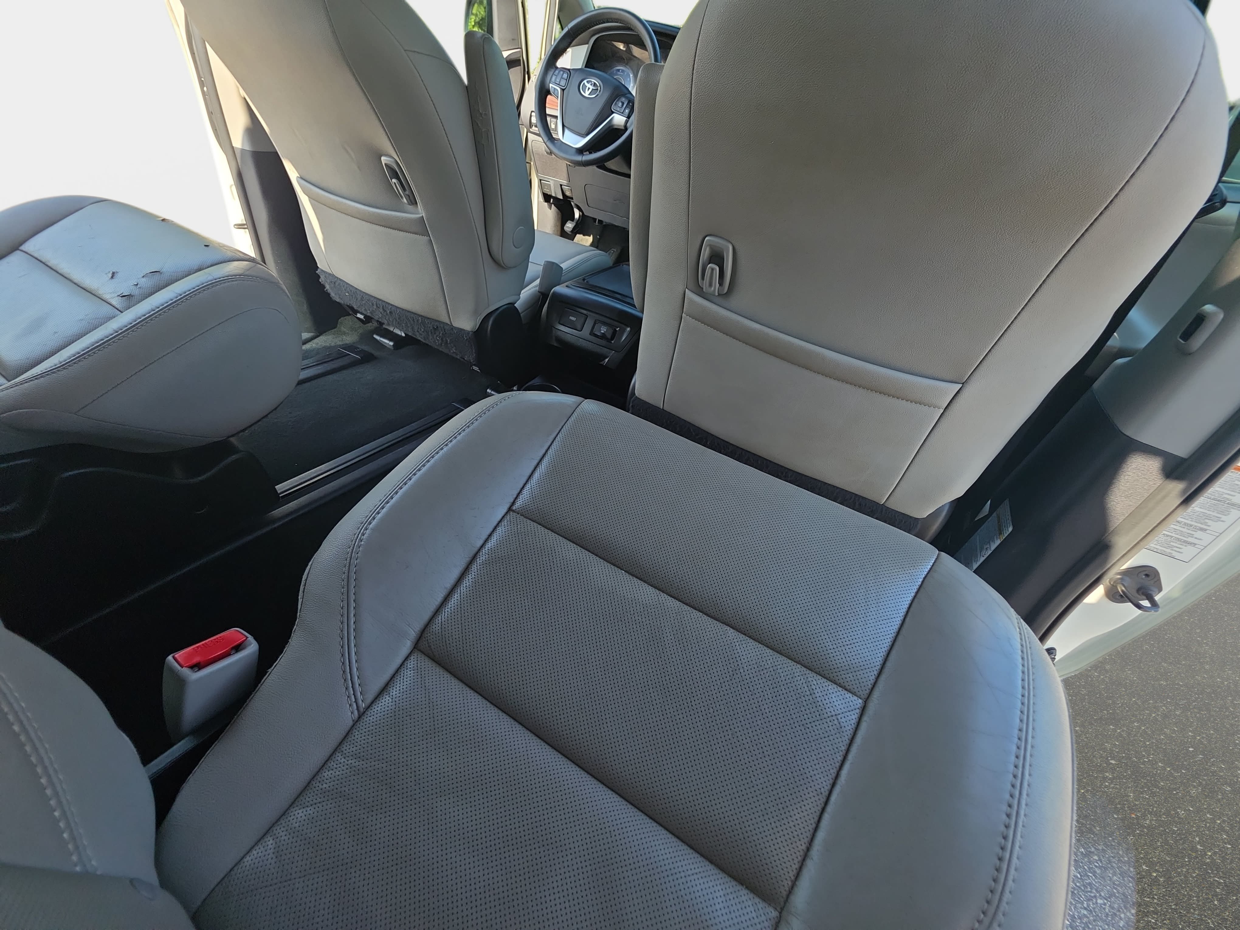 Used 2015 Toyota Sienna Limited Premium AWD/4WD image 11