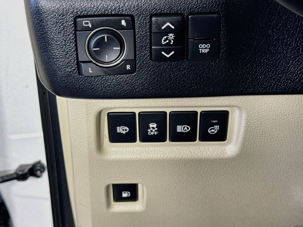 Used 2023 Lexus GX 460 Premium w/ Premium Plus Package AWD/4WD image 20