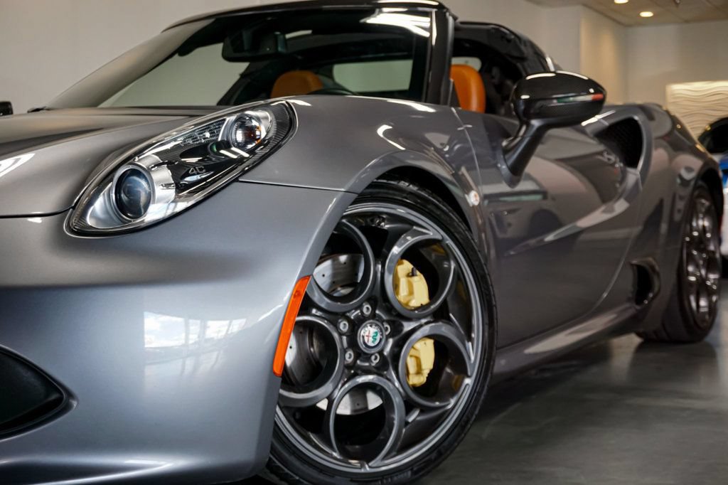 Used 2020 Alfa Romeo 4C Spider w/ Bright Package RWD image 86