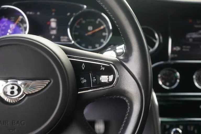 Used 2017 Bentley Mulsanne RWD image 18