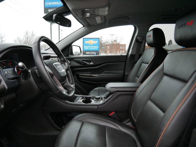 Used 2023 GMC Acadia AT4 image 9