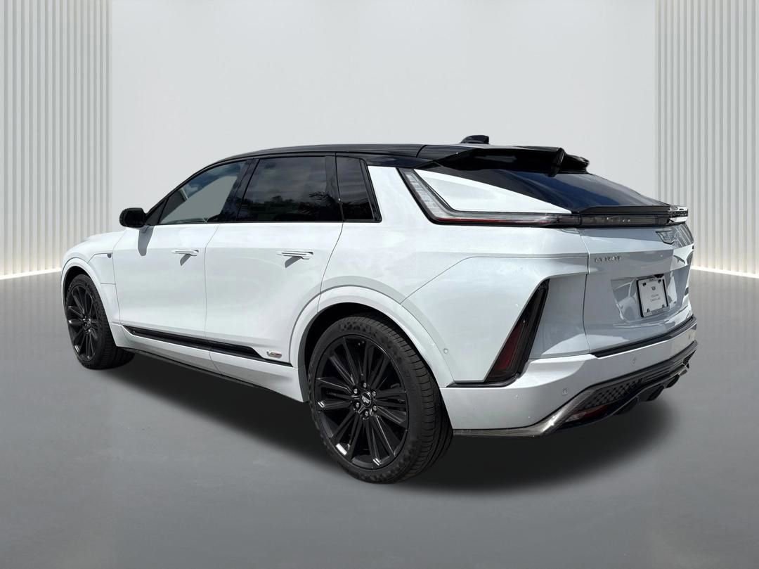 New 2026 Cadillac Lyriq V w/ Exterior Carbon Fiber Package image 7