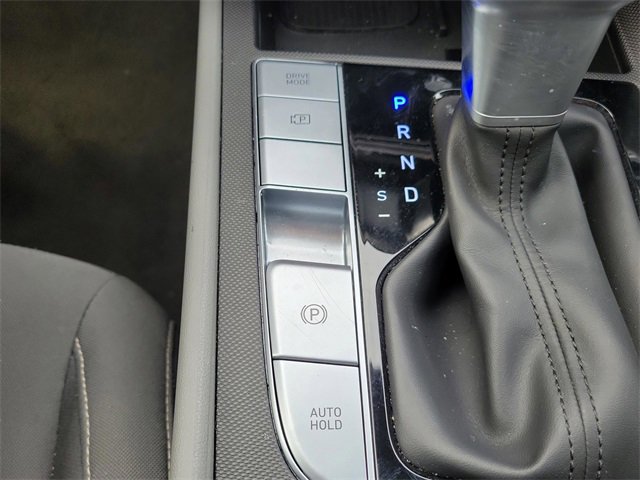 Used 2025 Hyundai Elantra SEL image 26