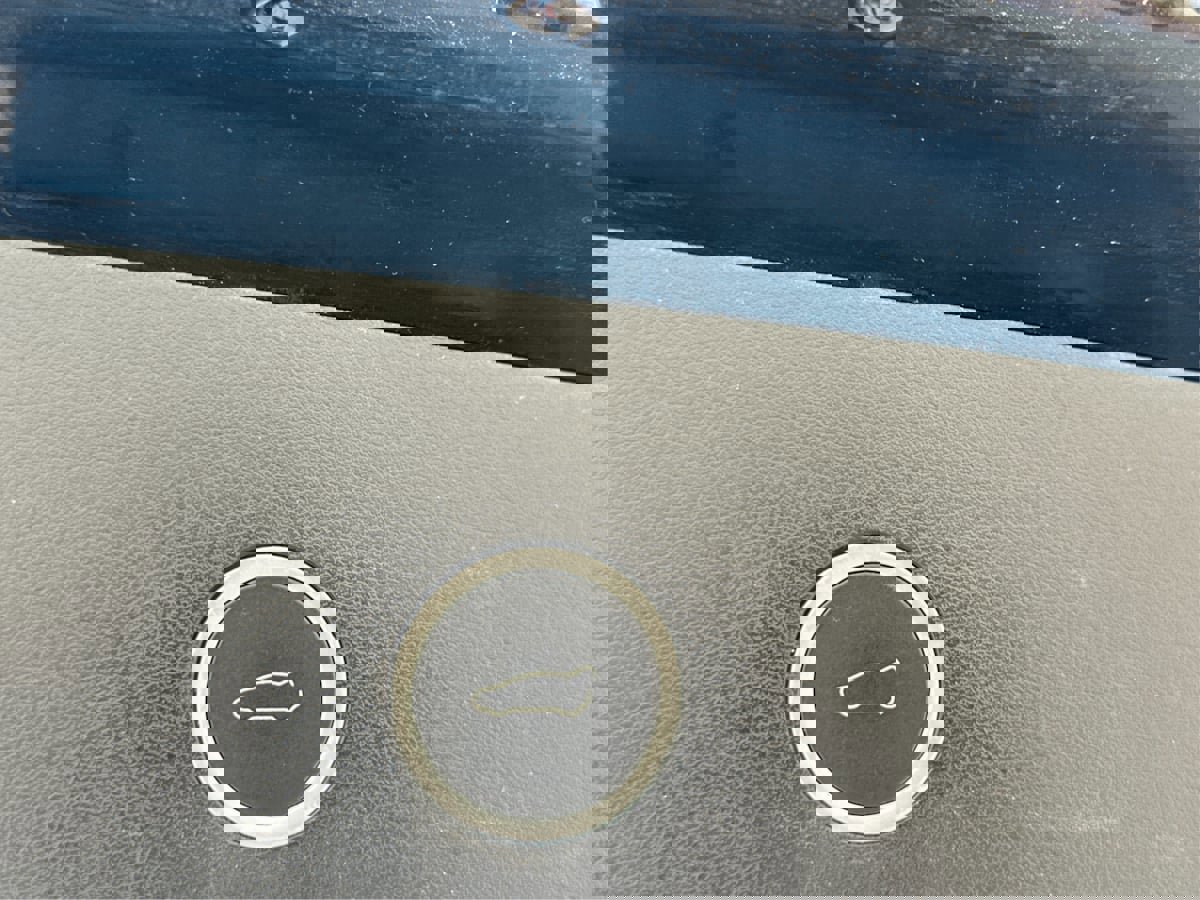 Used 2020 Tesla Model X Long Range image 26