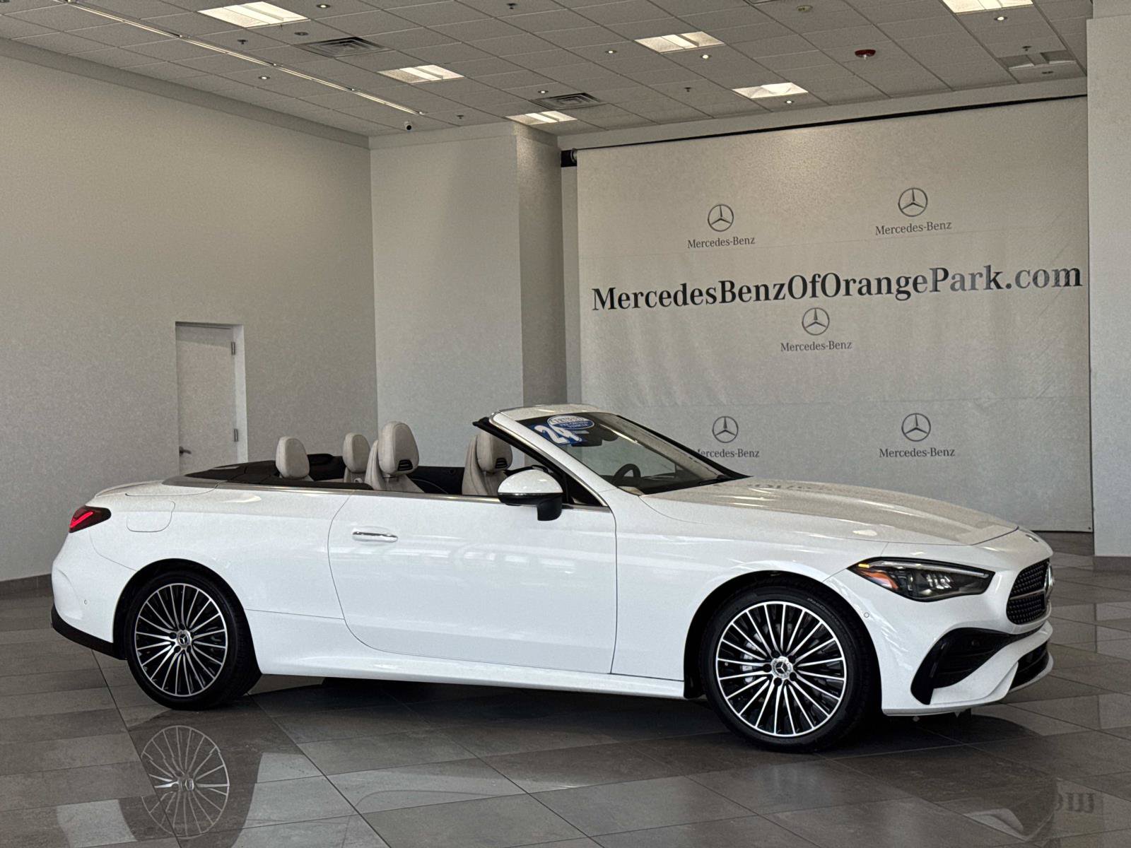 Certified 2024 Mercedes-Benz CLE 300 4MATIC Cabriolet image 3