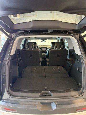 Used 2019 GMC Acadia SLT AWD/4WD image 7