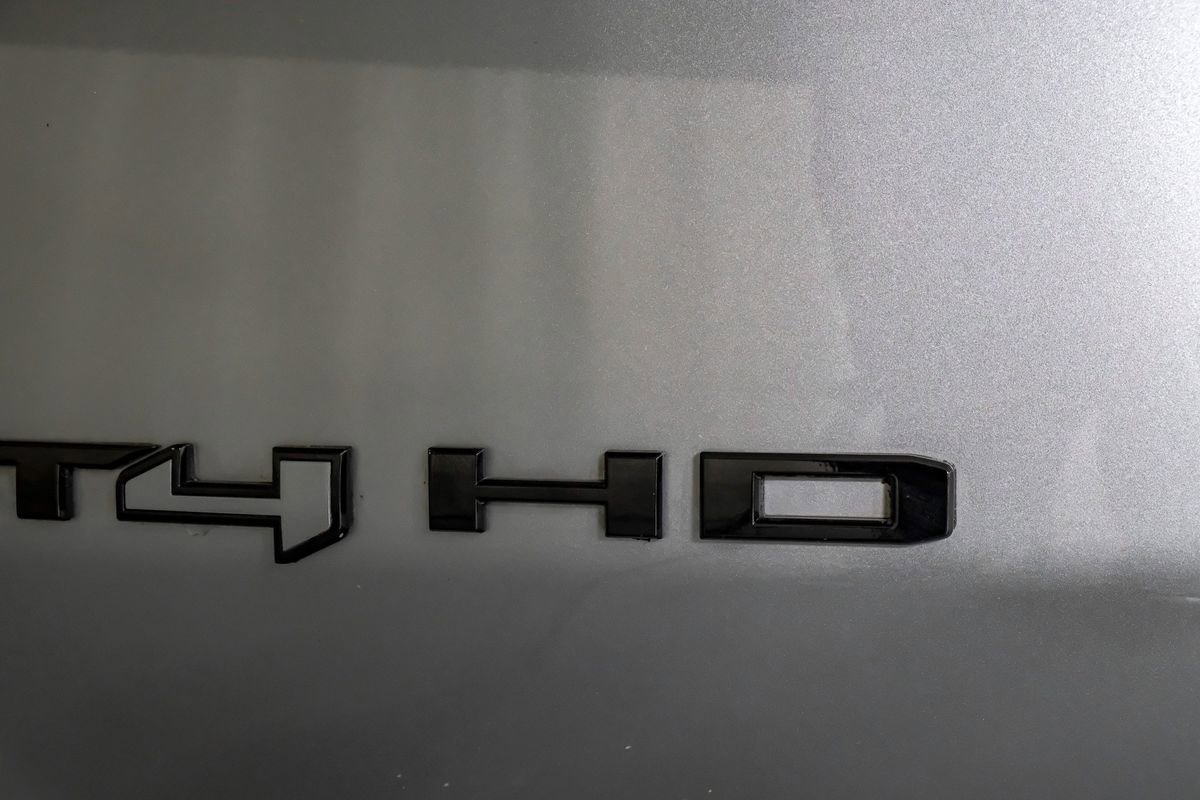 Used 2024 GMC Sierra 2500 AT4 w/ AT4 Premium Plus Package image 46