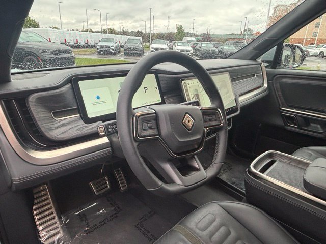 Used 2022 Rivian R1S Launch Edition Quad AWD/4WD image 16