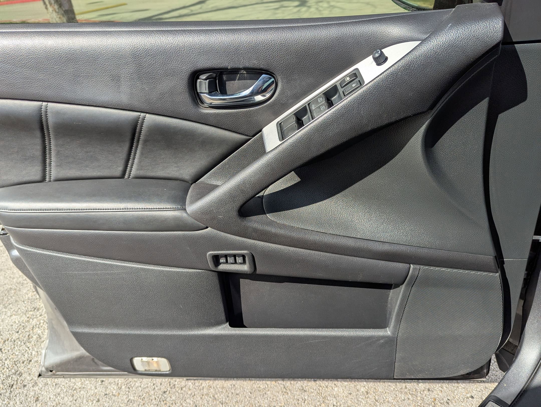 Used 2013 Nissan Murano SL w/ Navigation Pkg image 12