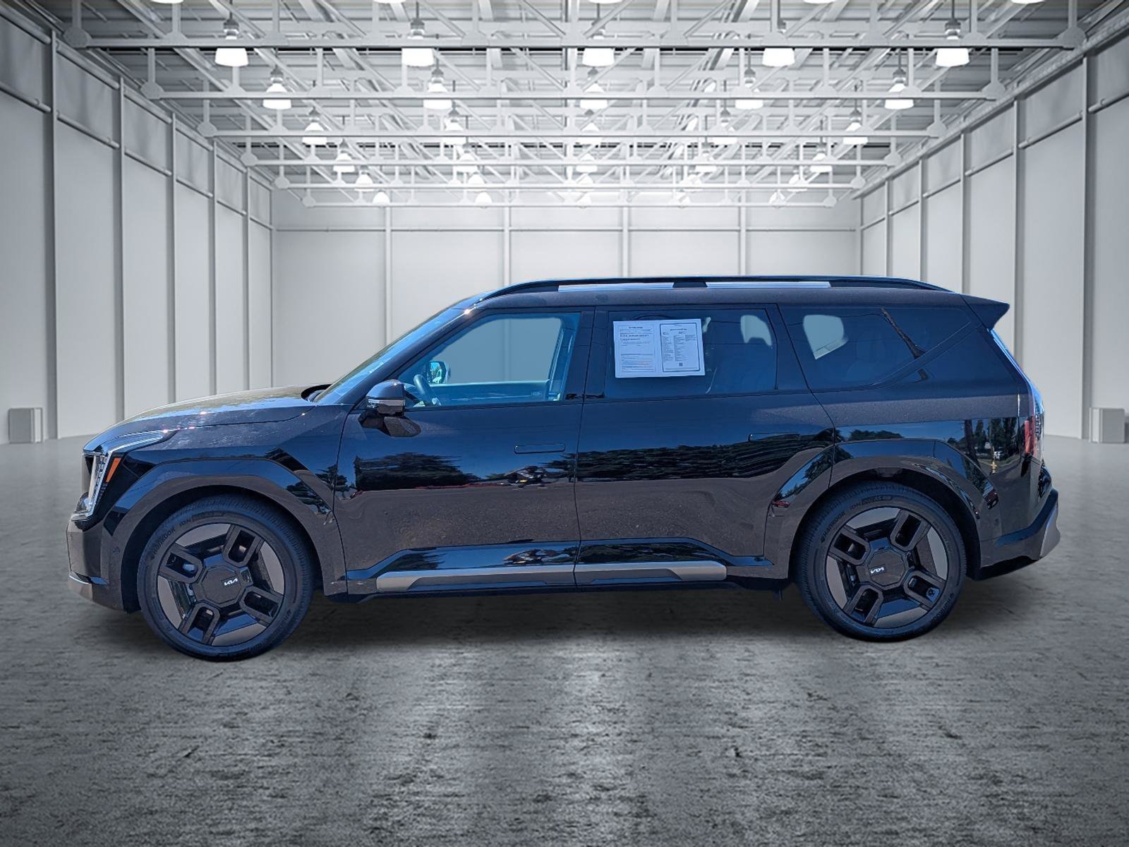 Used 2024 Kia EV9 GT-Line AWD/4WD image 2