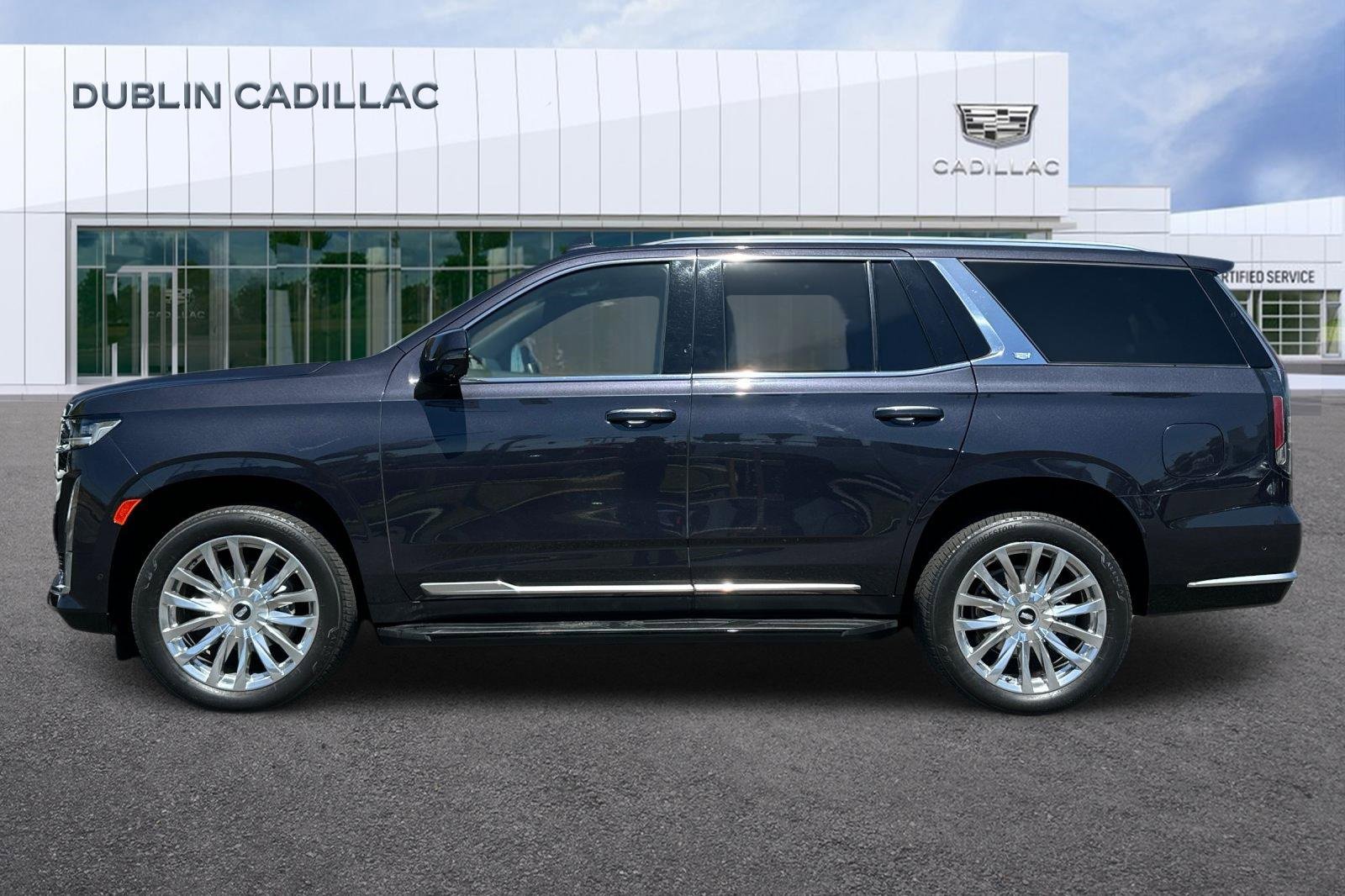 Certified 2023 Cadillac Escalade Premium Luxury w/ Performance Package image 7