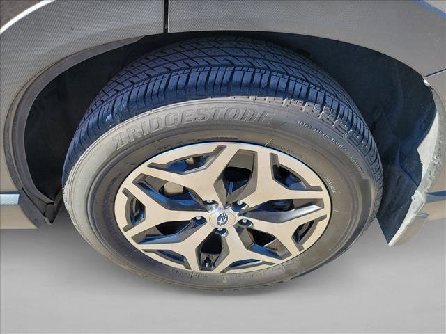 Used 2023 Subaru Forester Premium w/ Popular Package #2 image 12