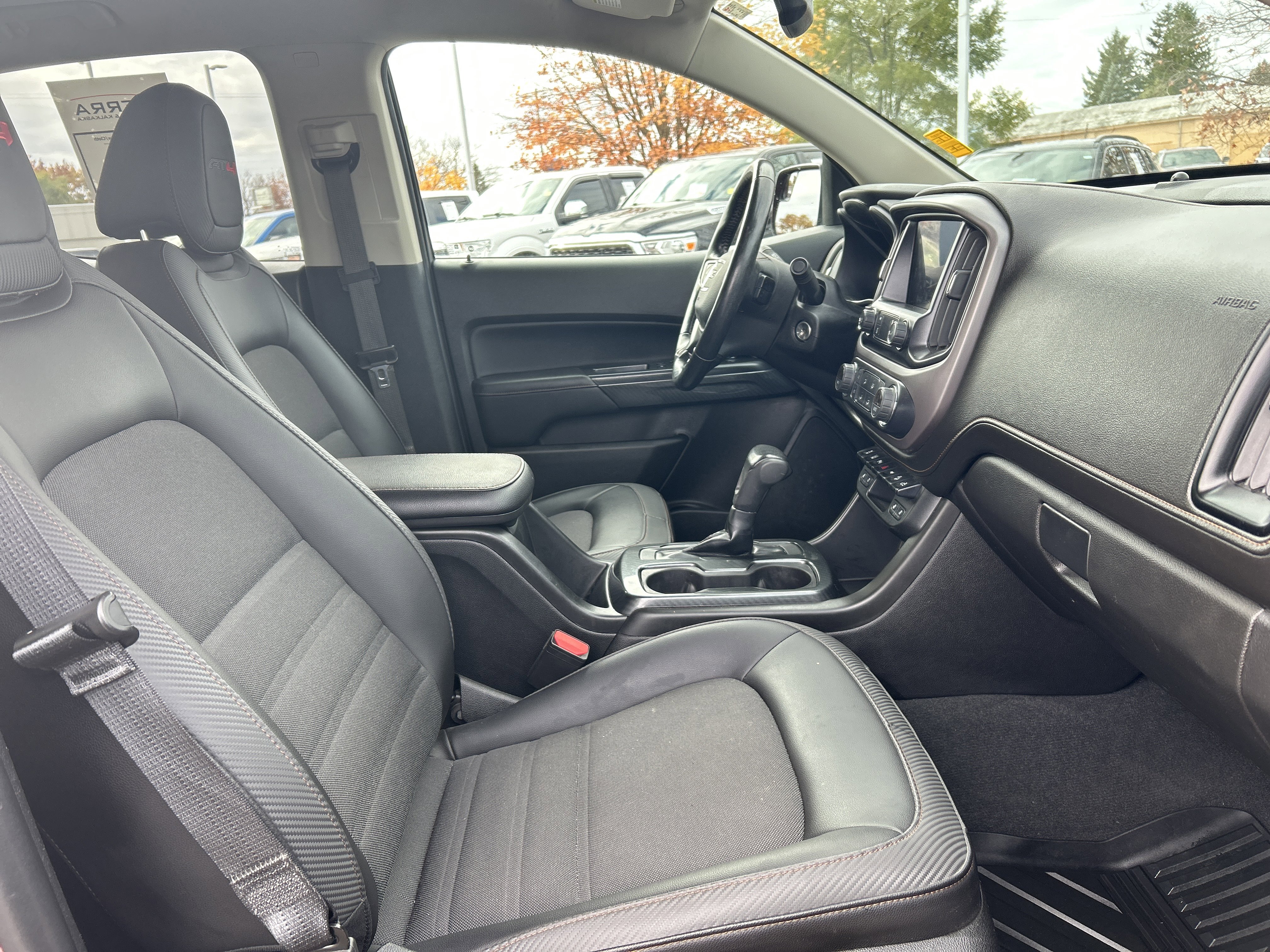 Used 2021 GMC Canyon AT4 w/ Driver Alert Package image 10