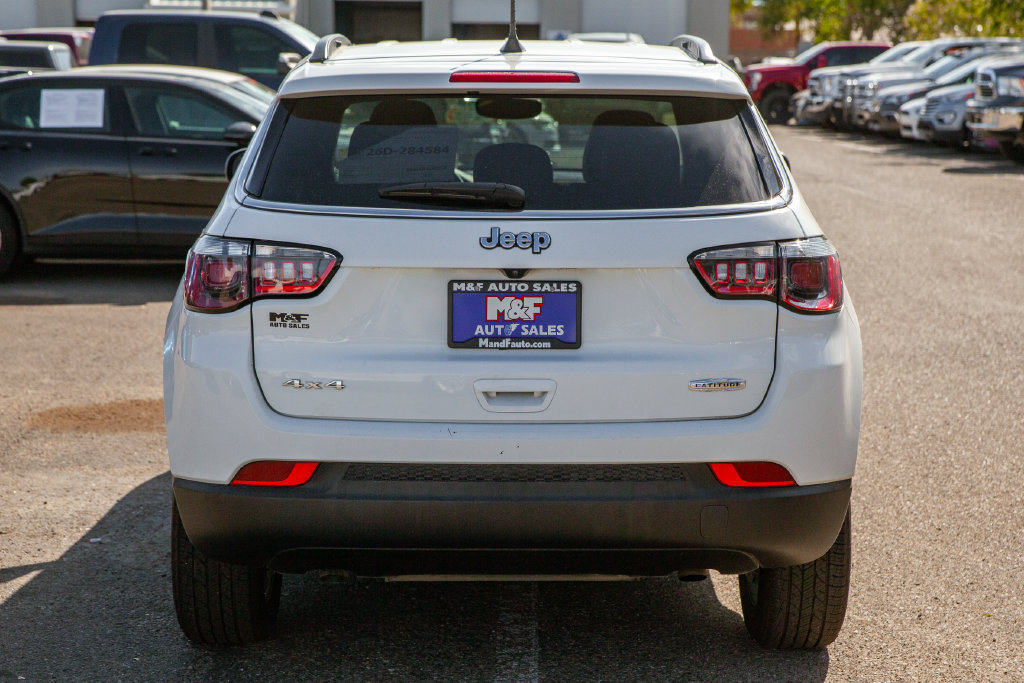 Used 2024 Jeep Compass Latitude AWD/4WD image 7
