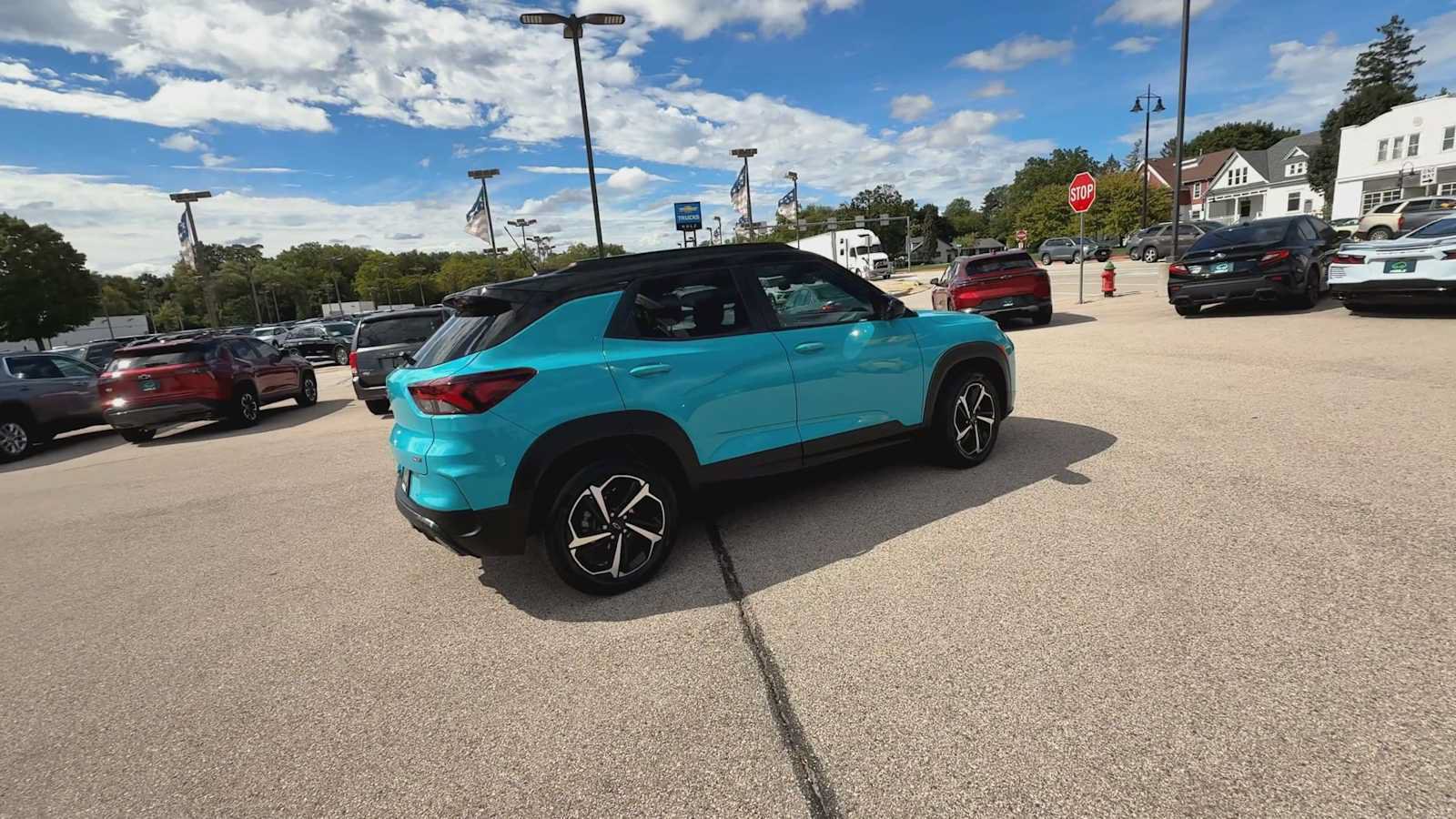 Used 2021 Chevrolet TrailBlazer RS w/ Sun and Liftgate Package AWD/4WD image 8